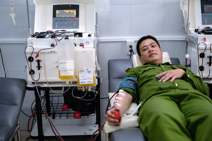 Đà Nẵng: 3 chiến sĩ Công an kịp thời hiến máu cứu người nguy kịch