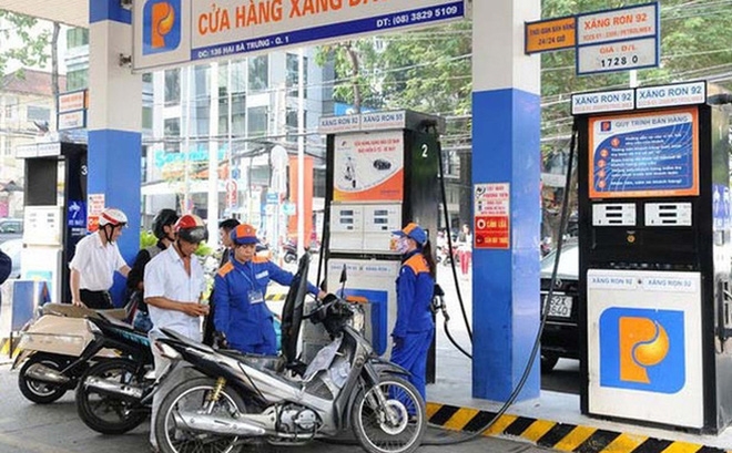 Tại sao giá xăng 7 lần tăng mạnh nhưng chỉ giảm ‘nhỏ giọt’?