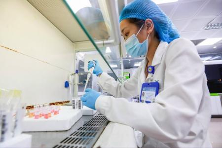 Thêm 85.765 ca mắc mới COVID-19; số tử vong giảm còn 41 ca