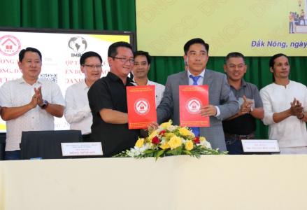 Trường Cao đẳng Cộng đồng Đắk Nông ký kết hợp tác truyền thông, đào tạo và tuyển dụng