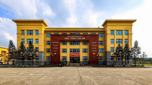 Học viện Toà án không tuyển thí sinh nói lắp, nói ngọng