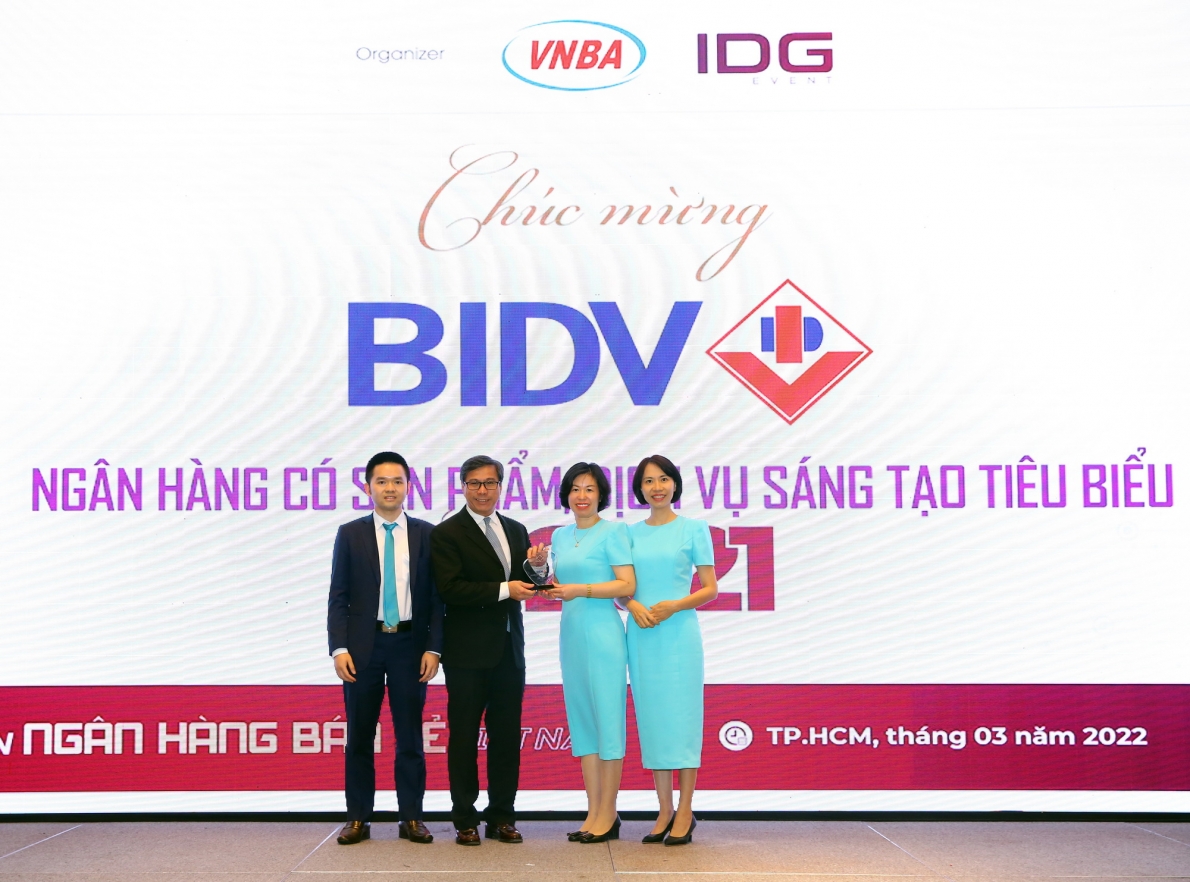 BIDV nhận đồng thời 4 giải thưởng Ngân hàng Việt Nam Tiêu biểu