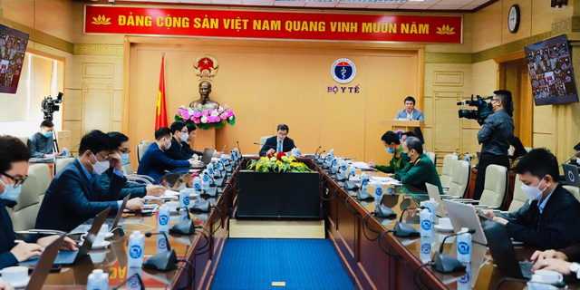 Ngày 15/4 tới, Bộ Y tế sẽ tiến hành cấp ‘Hộ chiếu vaccine’ cho người dân - Ảnh 1.