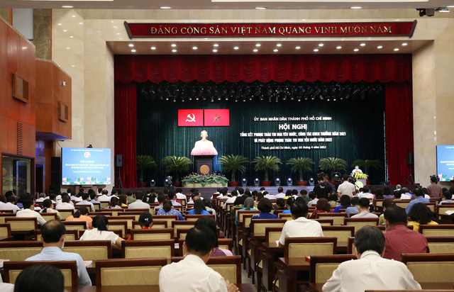 Phong trào thi đua phải gần gũi, cụ thể, gắn lợi ích cá nhân và cộng đồng - Ảnh 2.
