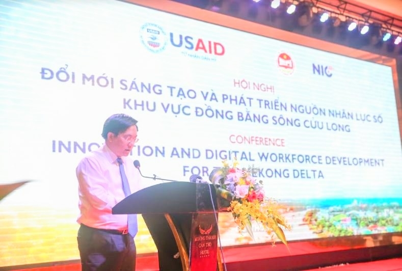 Thứ trưởng Bộ KH&ĐT Trần Duy Đông phát biểu khai mạc Hội nghị
