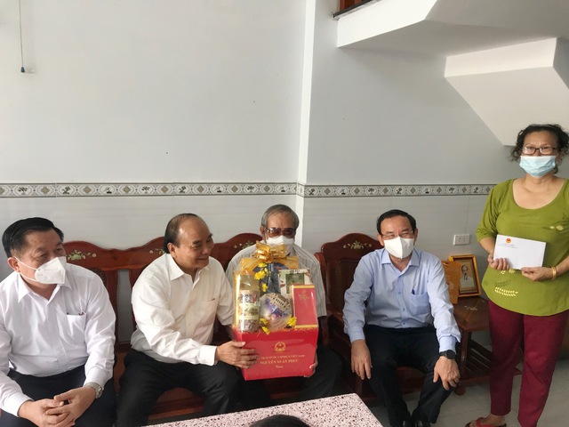 Huyện Củ Chi vinh dự được Chủ tịch nước trao tặng Huân chương Lao động hạng 3 - Ảnh 6.