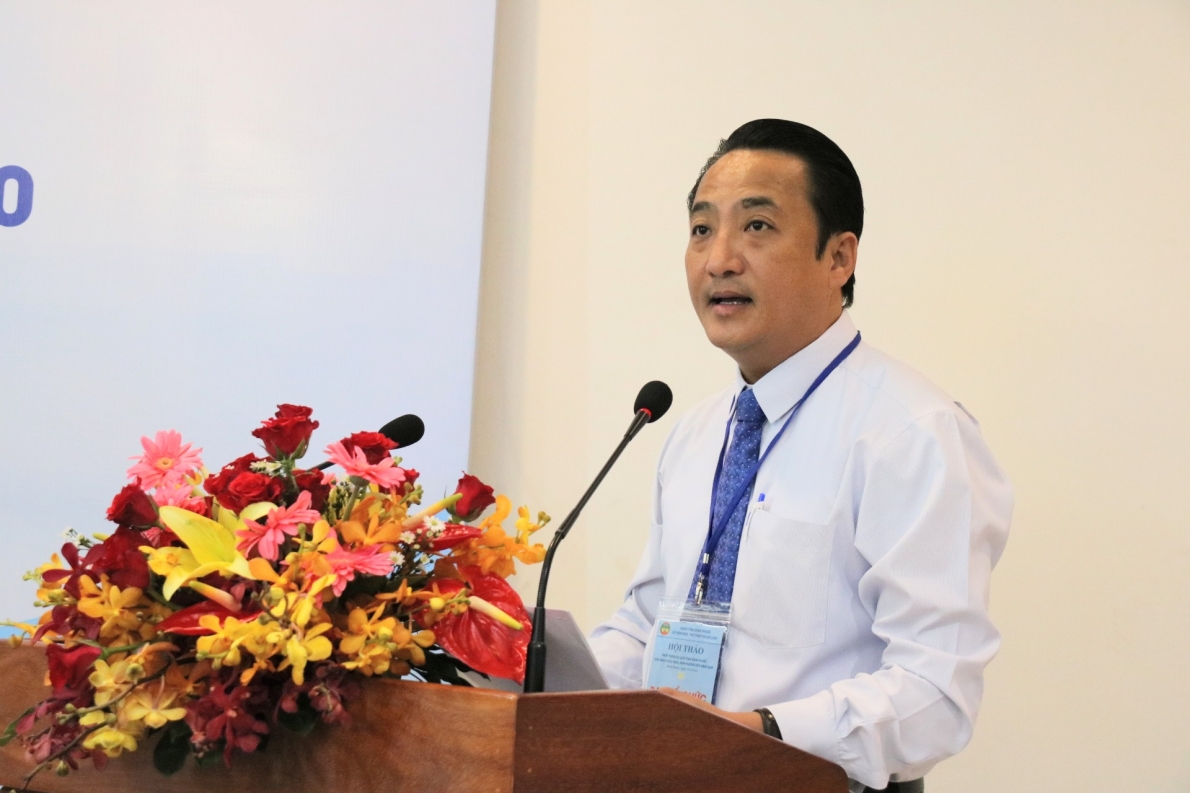 Ông Đỗ Minh Trung, Phó Giám đốc Sở VH-TT&DL tỉnh Bình Phước trình bày đề án phát triển du lịch
