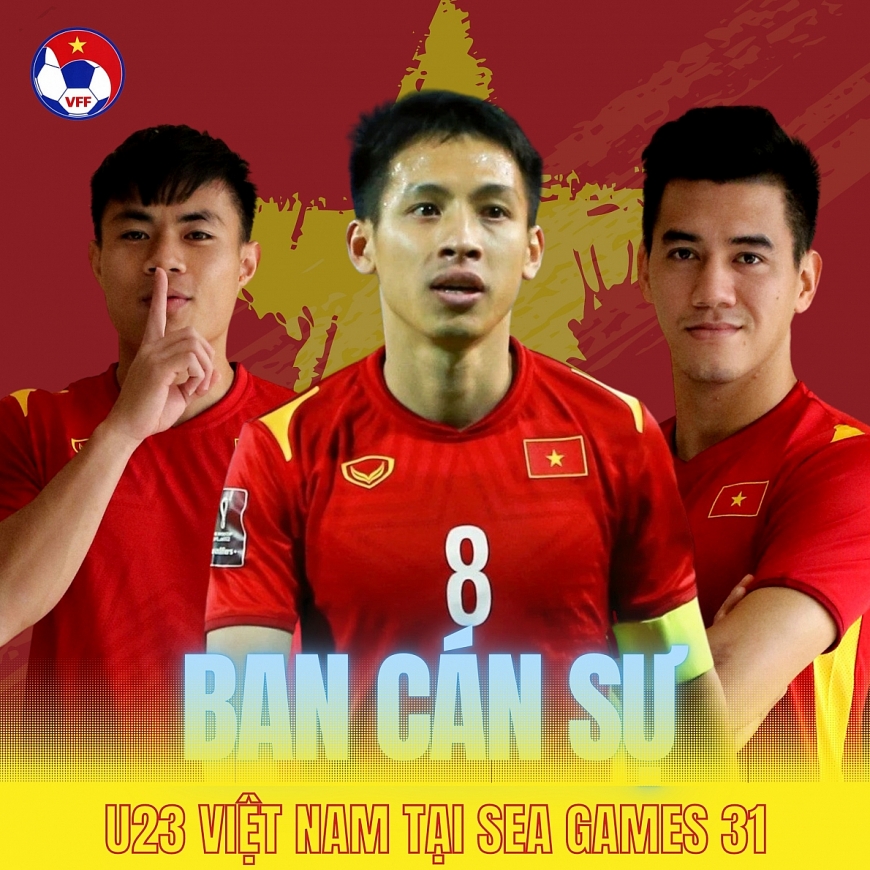 Sát cánh cùng đội trưởng Hùng Dũng là 2 đội phó Tiến Linh, Hoàng Anh