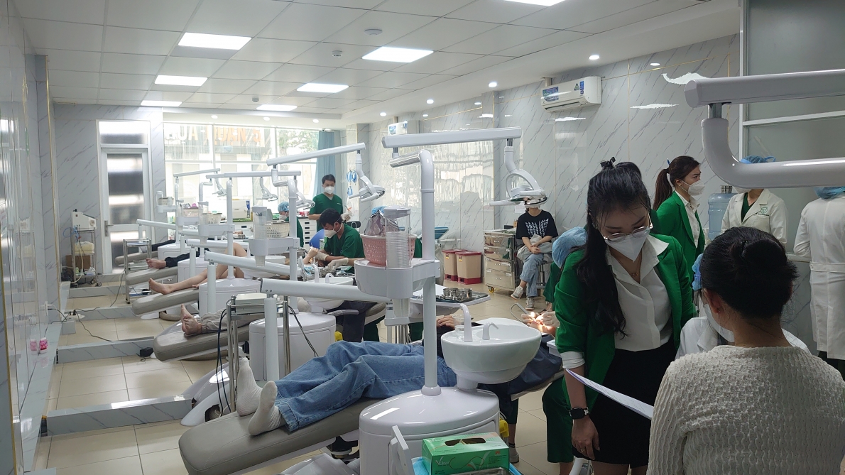 Với đội ngũ nhân viên tay nghề giỏi, máy móc hiện đại bậc nhất tại TP Hồ Chí Minh