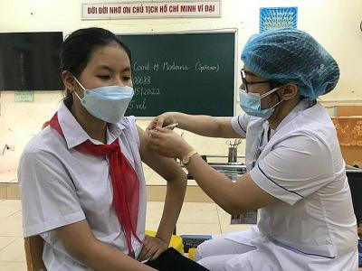 Hà Nội ghi nhận 1.109 ca Covid-19, tiếp tục mở rộng tiêm vaccine cho trẻ 5-11 tuổi