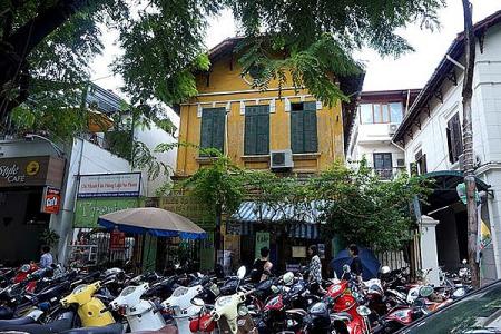 Hà Nội tạm dừng bán biệt thự cũ