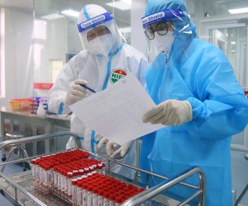 Số ca tử vong giảm kỷ lục trong ngày 20/4