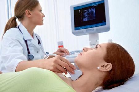 Hỗ trợ điều trị tuyến giáp bằng nam y có hiệu quả?