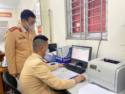 Đăng ký xe máy tại Công an xã, phường - người dân cần chuẩn bị những gì?