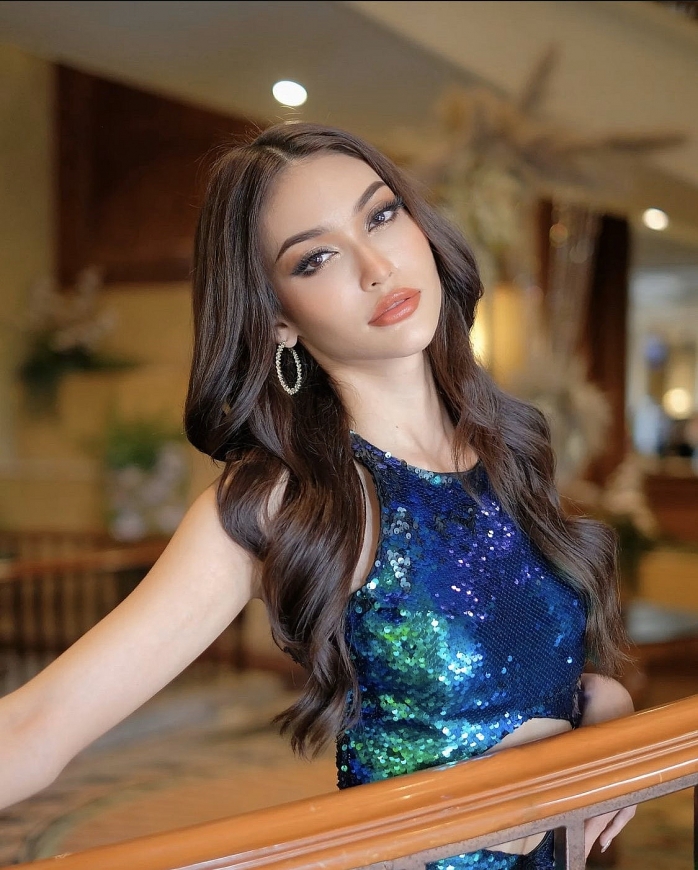 Á hậu sở hữu vẻ đẹp gợi cảm