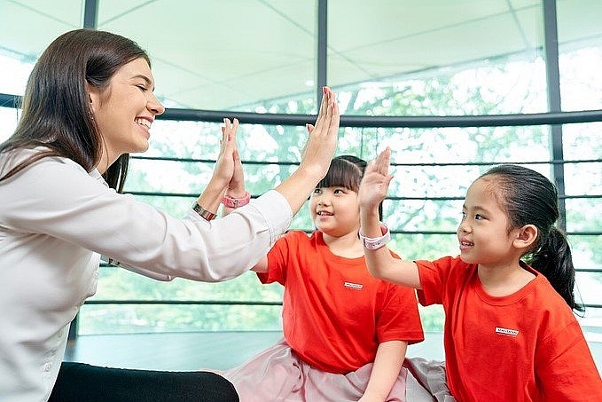 Ngày càng nhiều phụ huynh, học sinh lựa chọn các trung tâm Anh ngữ giảng dạy theo chương trình ESL như Apax Leaders.