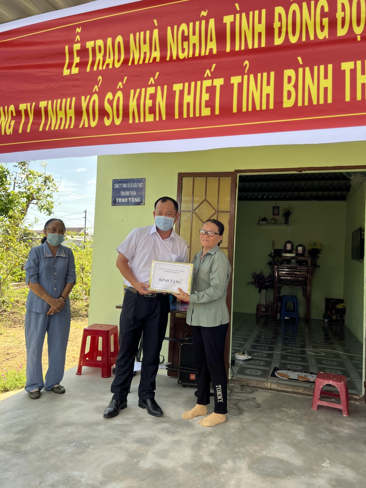 Trao nhà " Nghĩa tình đồng đội" cho NCT- cựu TNXP