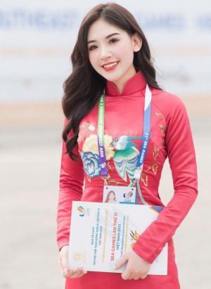 Sắc vóc ấn tượng của MC dẫn Lễ Thượng cờ SEA Games 31