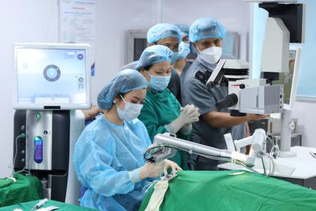 Bệnh viện Đông Đô: Ứng dụng công nghệ cao 