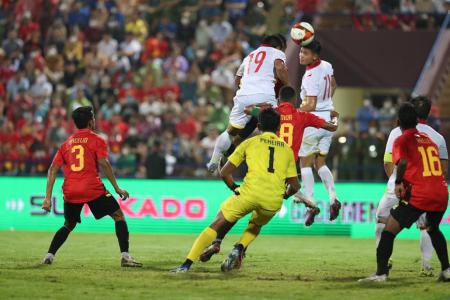 Tin ngày 16/5: U23 Việt Nam thẳng tiến vào bán kết SEA Games 31; Tai nạn liên hoàn trên đường vành đai 3 trên cao