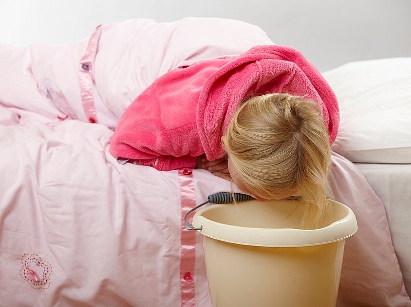 Nhiều trẻ em mắc các triệu chứng nôn đau bụng, nguyên nhân do đâu?