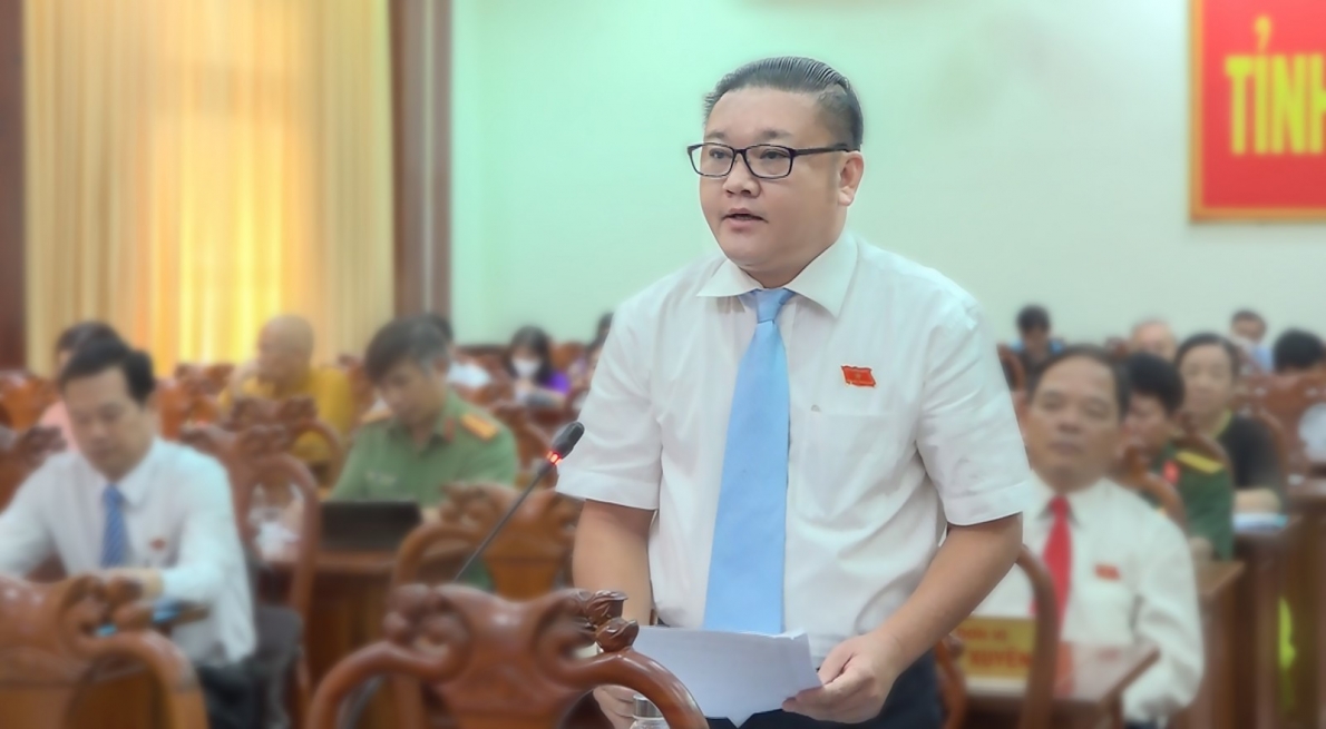TS Trần Khắc Tâm: Đừng vì lợi ích trước mắt mà dễ dàng chấp thuận gia hạn khai thác lòng sông