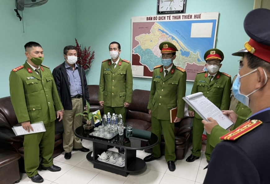 Điểm mặt lãnh đạo CDC vướng lao lý do liên quan Việt Á