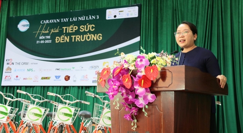 Đong đầy cảm xúc tại Chương trình Caravan "Hành trình tiếp sức đến trường 2022"