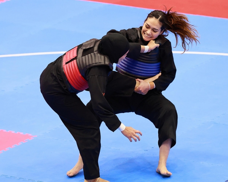 Sắc vóc ấn tượng của của nữ vận động viên pencak silat người Singapore