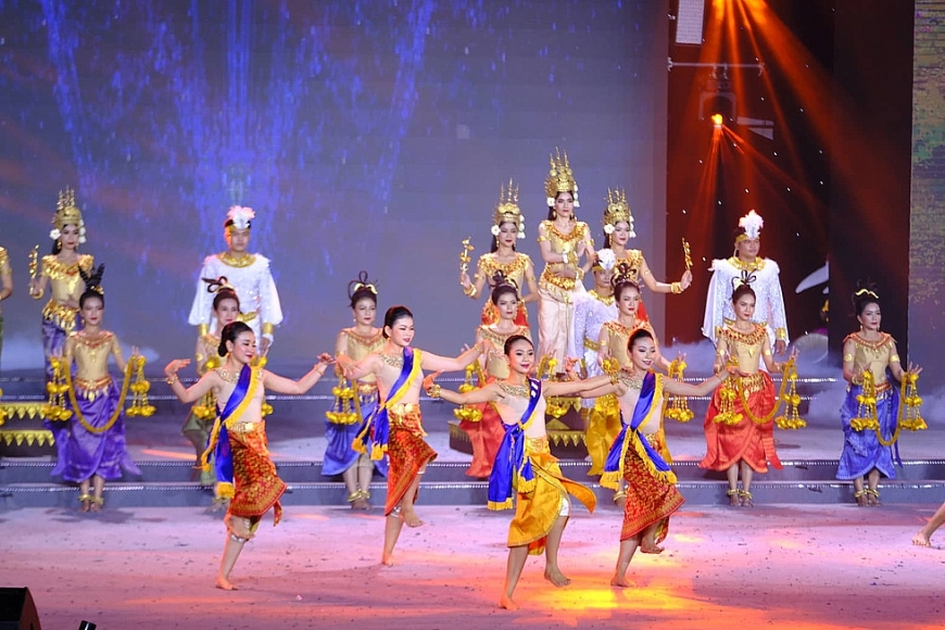 Campuchia tiếp nhận quyền đăng cai SEA Games 32 vào năm 2023