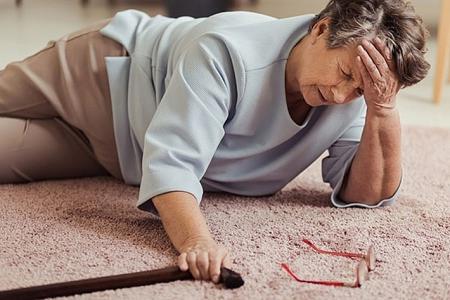 Một số món ăn, bài thuốc hỗ trợ điều trị liệt sau đột qụy não