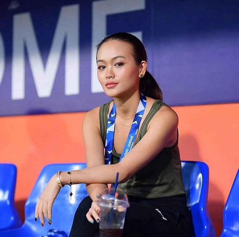 Con gái của nữ tỷ phú Madam Pang: xinh đẹp, tài năng, có 2 bằng cử nhân