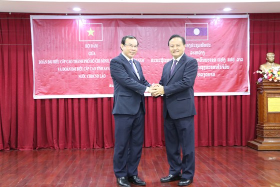 TPHCM ký kết ghi nhớ hợp tác giai đoạn 2022-2025 với tỉnh Savannakhet - Ảnh 1.