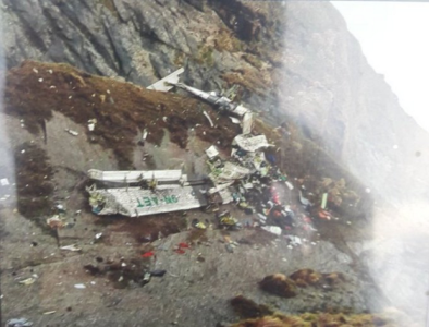 Nepal tìm thấy 14 thi thể hành khách của máy bay gặp nạn