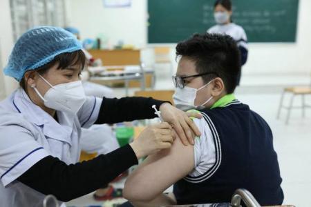 Các địa phương cần đẩy nhanh tiến độ tiêm chủng vaccine COVID-19
