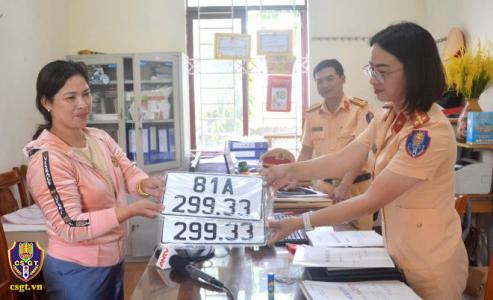 Ghi nhận những ngày đầu cấp biển số xe ở cơ sở ở Gia Lai