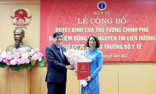 Công bố quyết định của Thủ tướng Chính phủ bổ nhiệm nữ Thứ trưởng Bộ Y tế