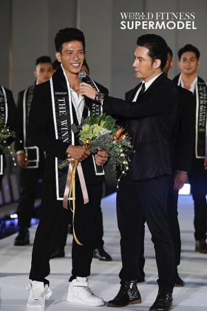 Đại diện Việt Nam Lee Nguyễn giành giải Nhất 