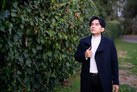 Đan Trường lên tiếng xin lỗi về ồn ào hát 