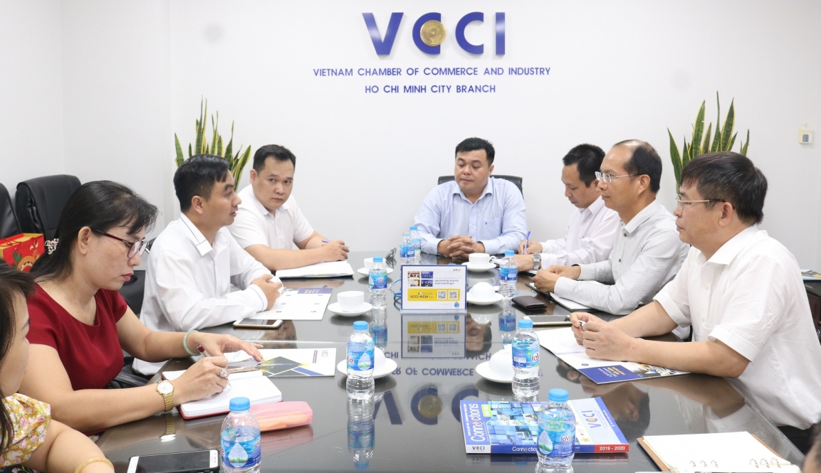 Toàn cảnh buổi làm việc giữa VCCI-TP. Hồ Chí Minh và Trung tâm XTĐT, TM&DL tỉnh Bình Phước