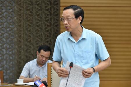 Chưa tăng học phí, kiểm soát chặt giá sách giáo khoa
