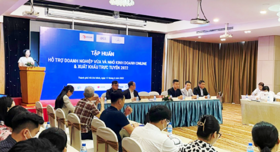 Tăng cường hỗ trợ DN kinh doanh online và xuất khẩu trực tuyến