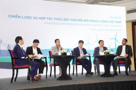 Thúc đẩy chuyển đổi năng lượng xanh và sạch cho Việt Nam