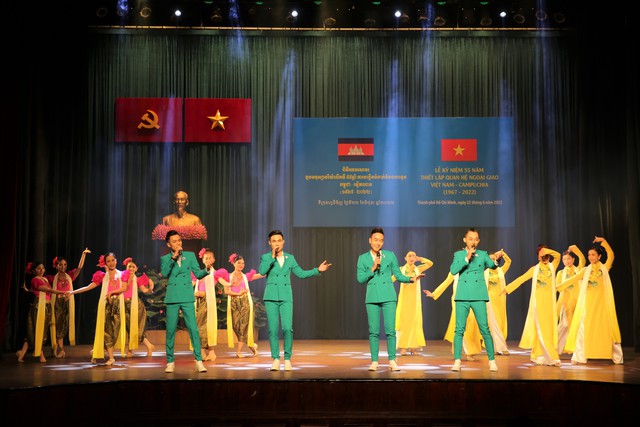 TPHCM xem trọng và đóng góp tích cực cho quan hệ Việt Nam-Campuchia - Ảnh 4.