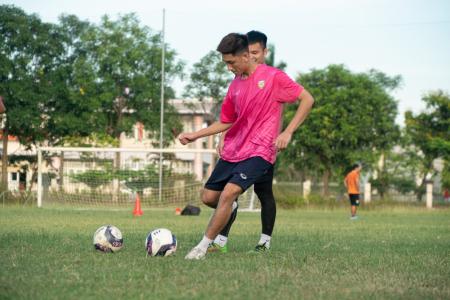 Cựu sao U19 Việt Nam gia nhập Hồng Lĩnh Hà Tĩnh