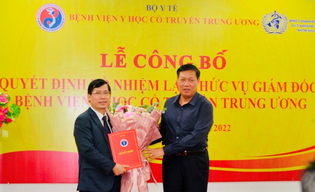 Công bố quyết định bổ nhiệm nhân sự Bộ Y tế - Ảnh 1.