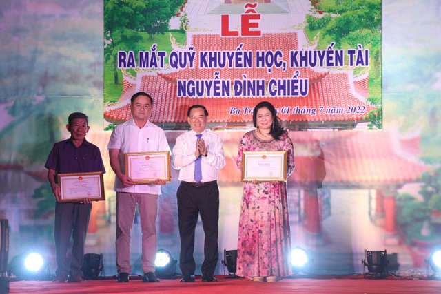 Bến Tre: Sôi nổi các hoạt động chào mừng Ngày hội Truyền thống Văn hóa - Ảnh 5.