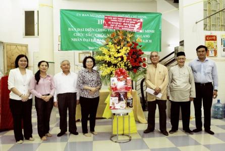 Chủ tịch Ủy ban MTTQ TP Hồ Chí Minh thăm và chúc mừng Đại lễ Raya Idil Adha