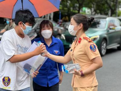 Đồng hành cùng các sỹ tử trong Kỳ thi THPT Quốc gia 2022