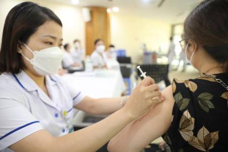 ‘Thời điểm hiện nay rất phù hợp để tiêm nhắc mũi 4 vaccine COVID-19’